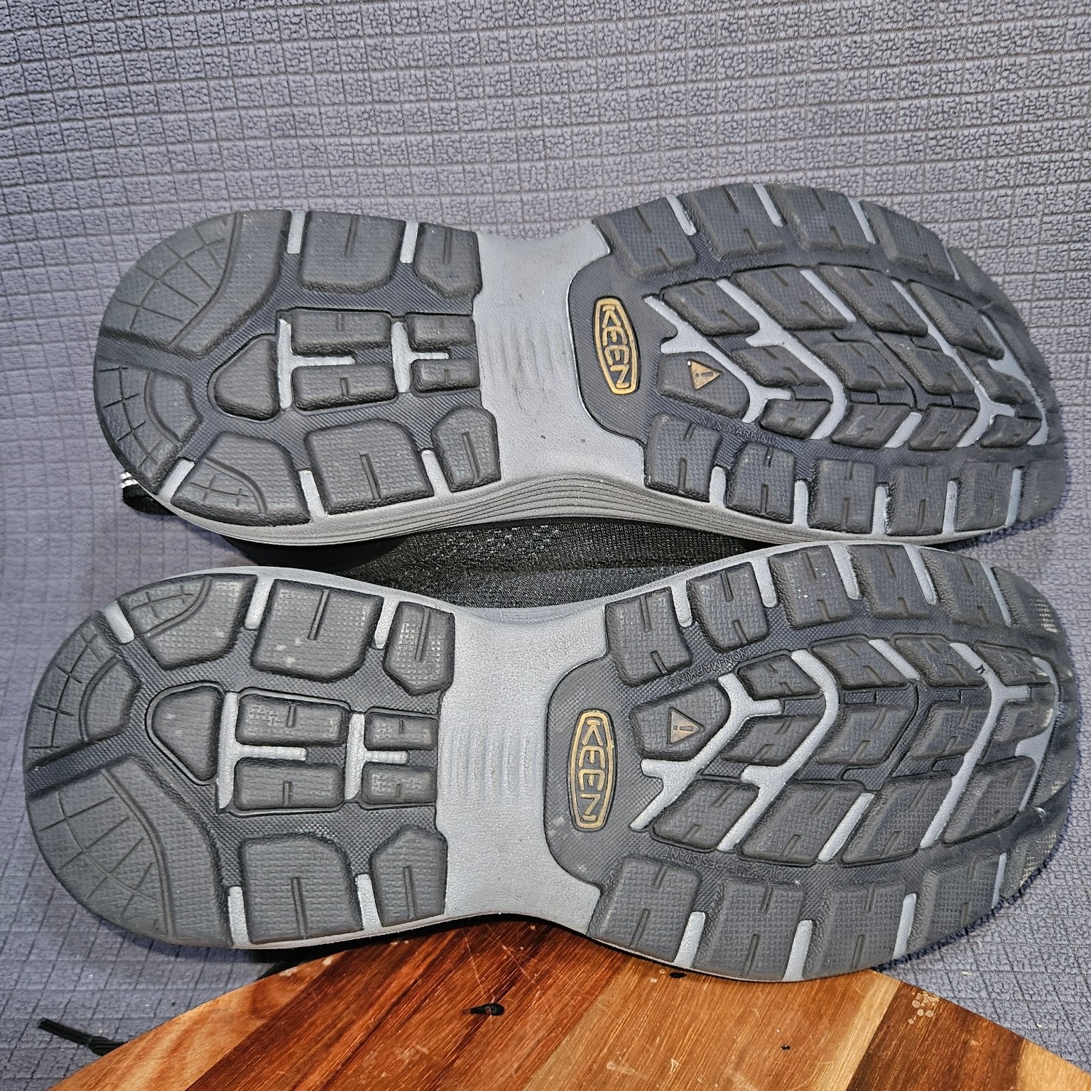 KEEN Utility Work Shoes Men’s US 10M Black ASTM F2413 SD35 Safety