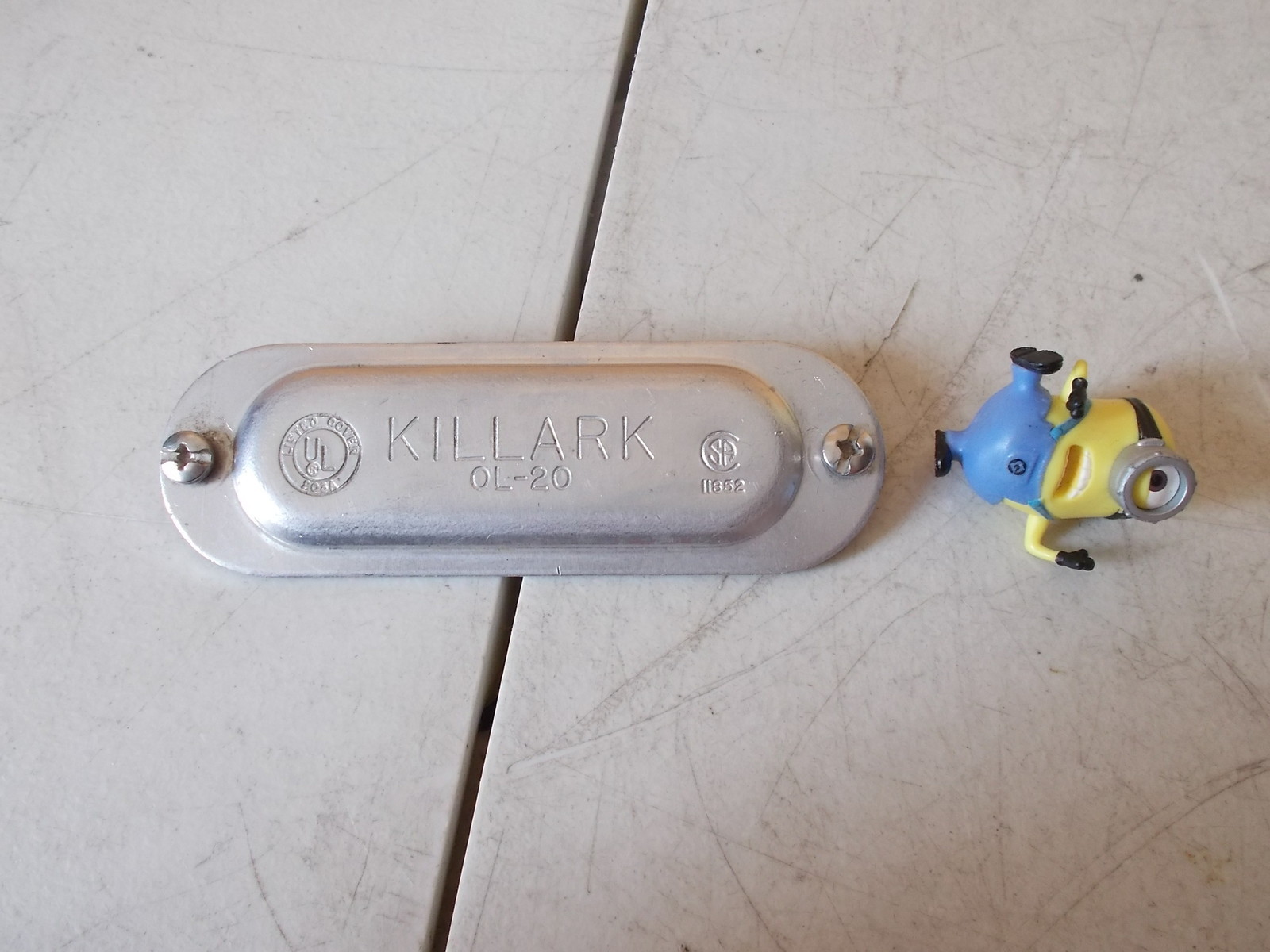 Killark 24 3675 OL-20 Condulet Cover *FREE SHIPPING*