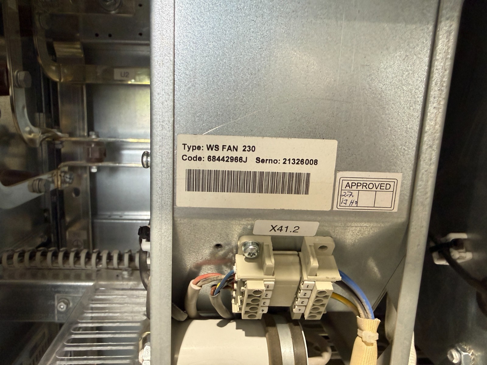 150 HP / 110 KW ABB inverter, Drive, VFD, ACS800-37-0170-5+B054+C129+8L506