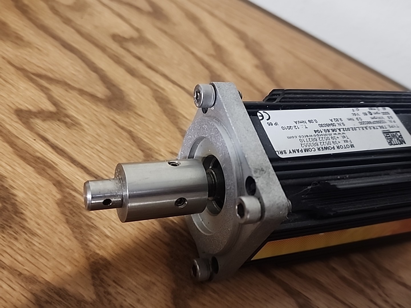 2* Motor Power Company T56.TR.0,9.E.L.02.002.A.06.60.10-104 Servo Motor