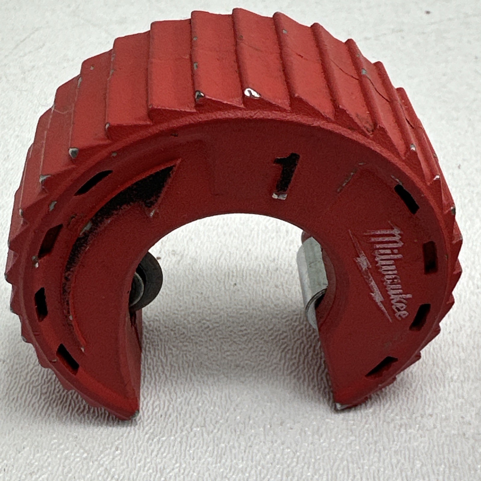 Milwaukee Close Quarters Tubing Cutter Set 3/4″, 1″ Lot Of 2