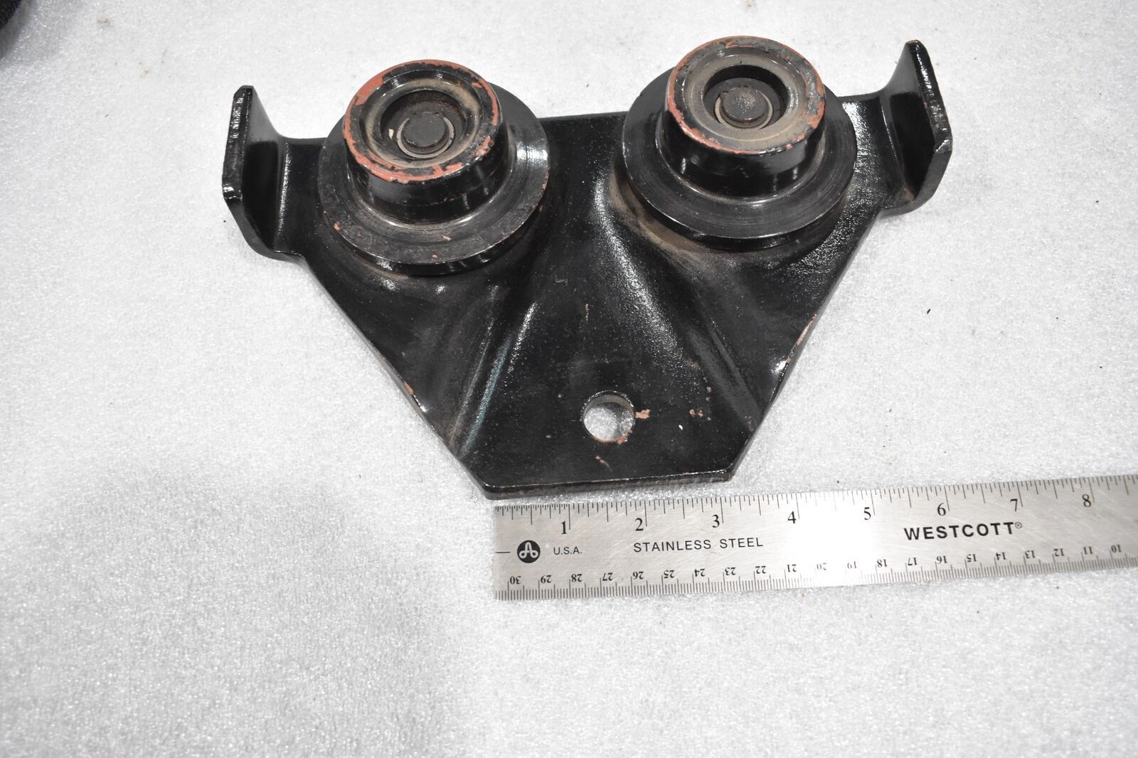 DAYTON 3MB59 1/2 METRIC TON TROLLEY FITS 4 INCH TO 24 INCH BEAM
