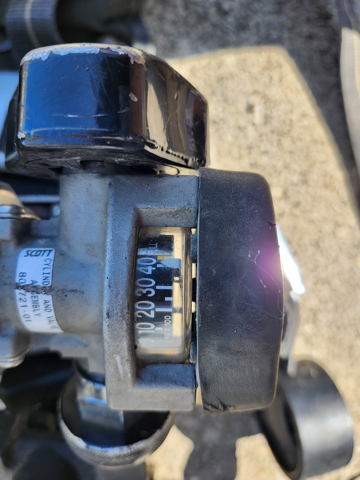 Scott 4.5 SCBA Firefighter Air Pak