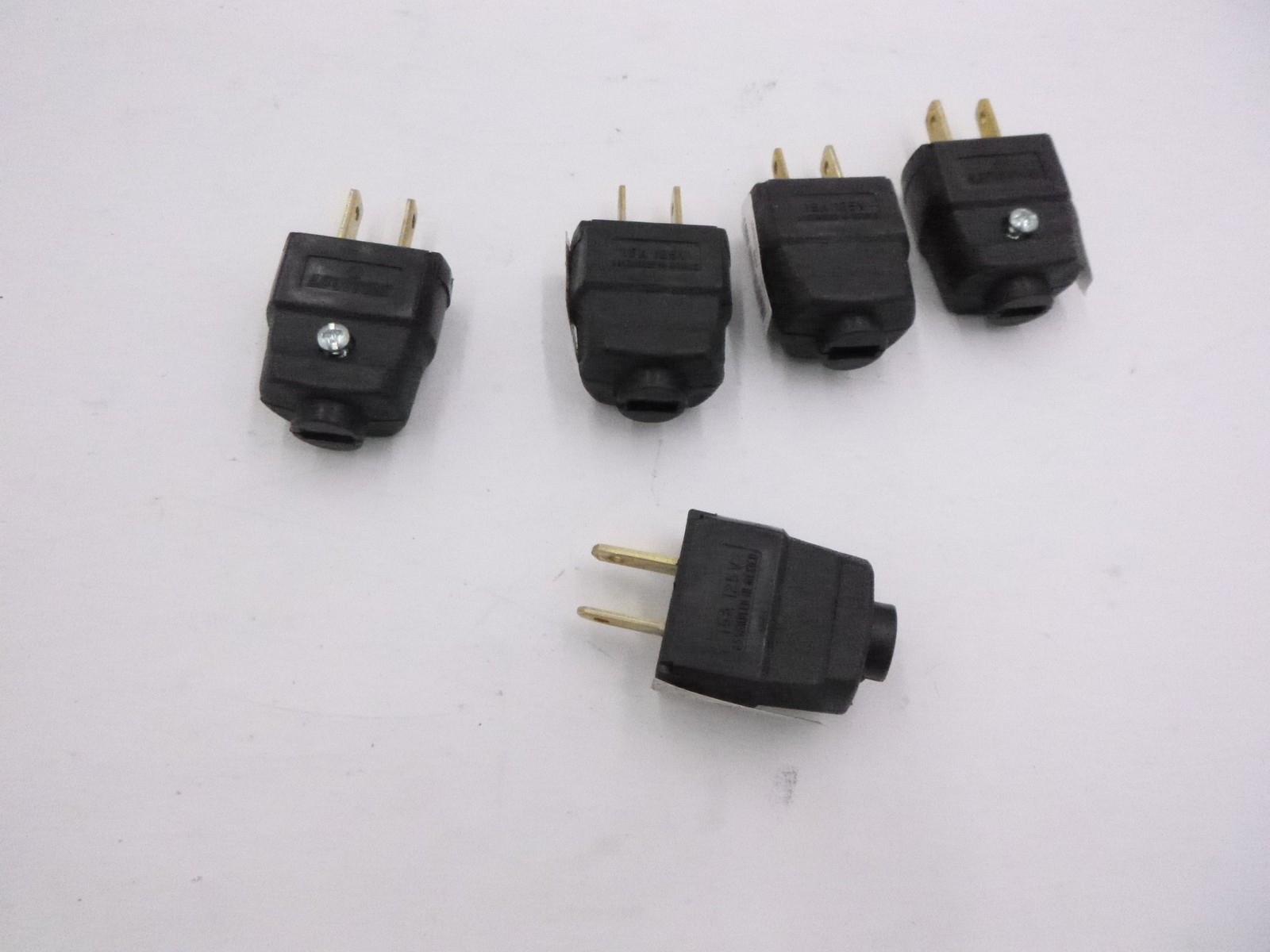 5 Pack Leviton 101-2EP Plug Polar 15A 125V