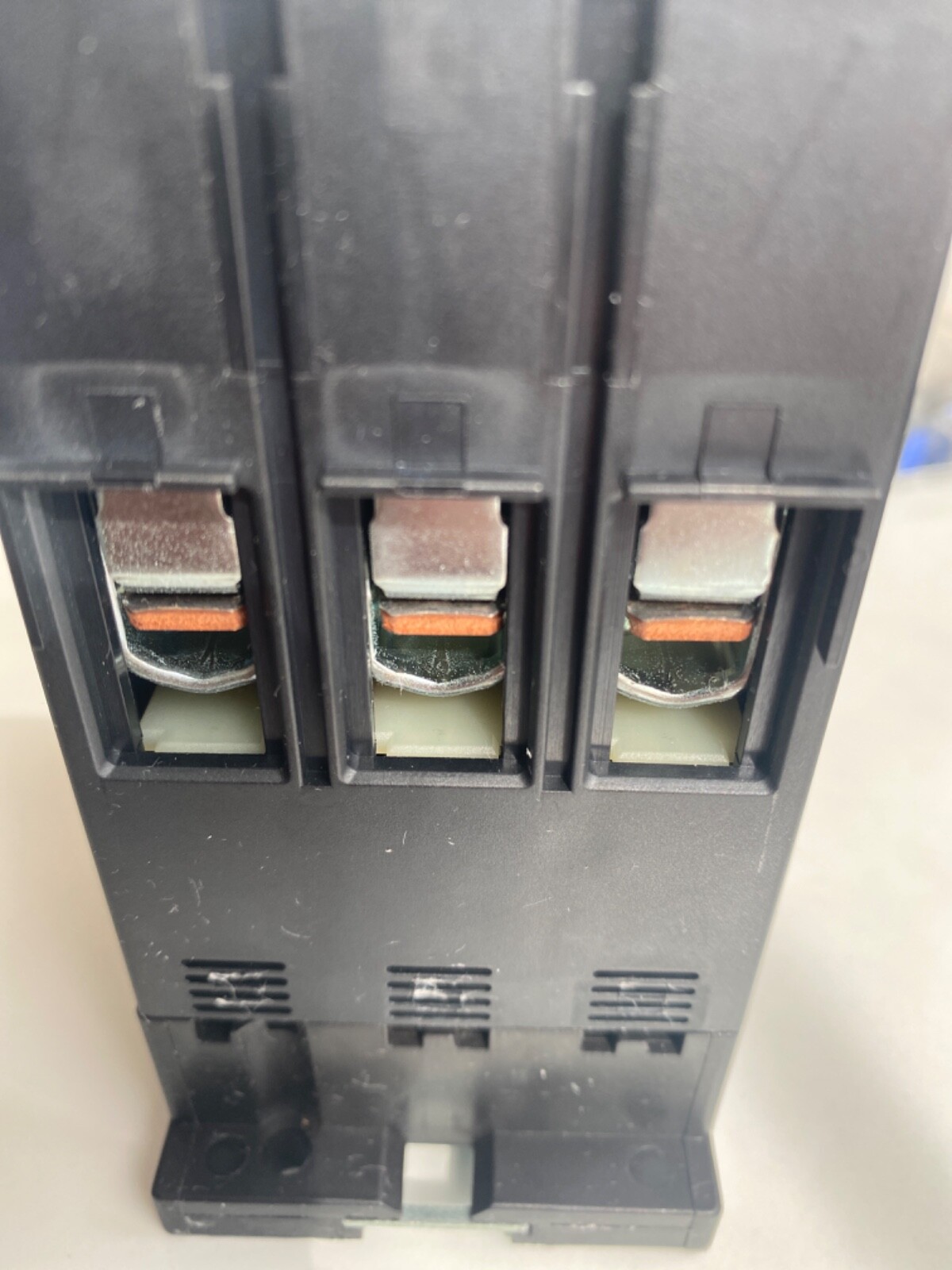 Siemen 3RV1031-4EB10 3RV Used for 3 months, in good shape