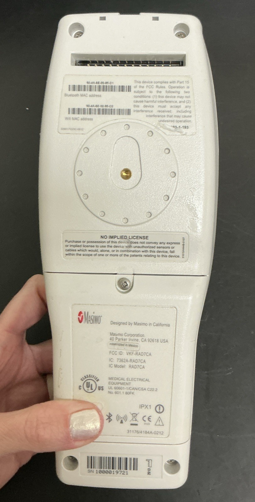 Masimo Radical 7 Pulse Oximeter | Touchscreen Imperfections