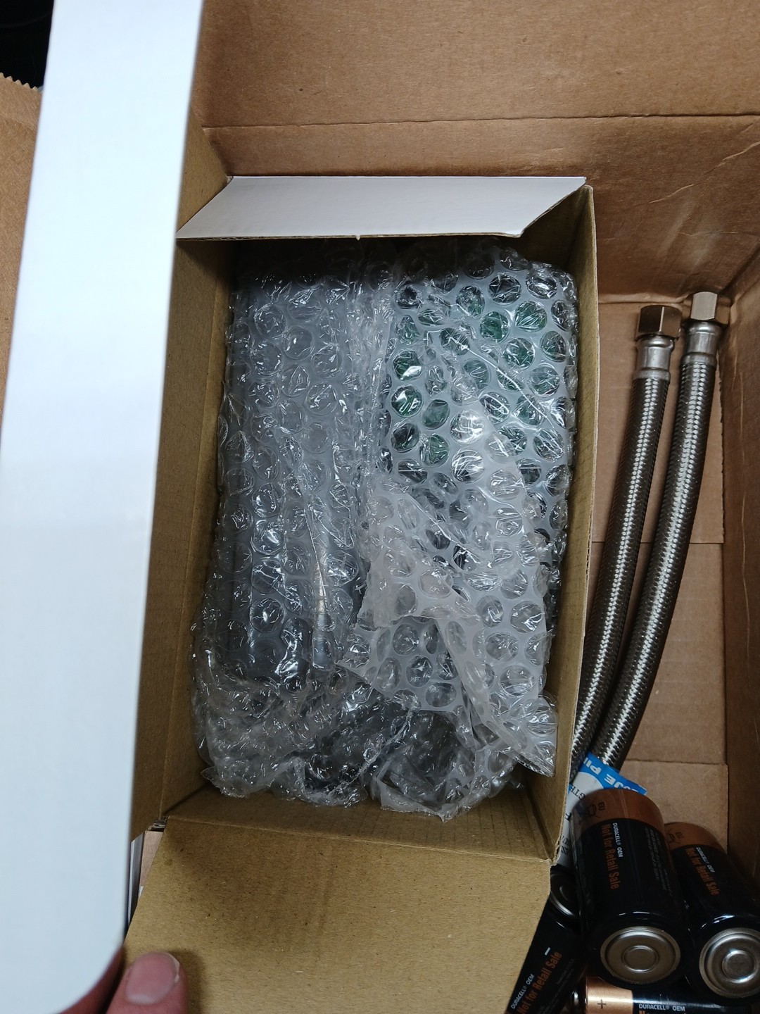 Rubbermaid 1782742 1/2″ Polished Chrome Bathroom Sink Faucet