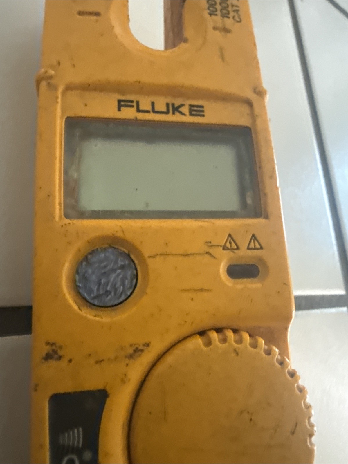 Fluke T5-1000 CAT III 1000V Handheld Electrical Tester Leads PARTS NO POWER