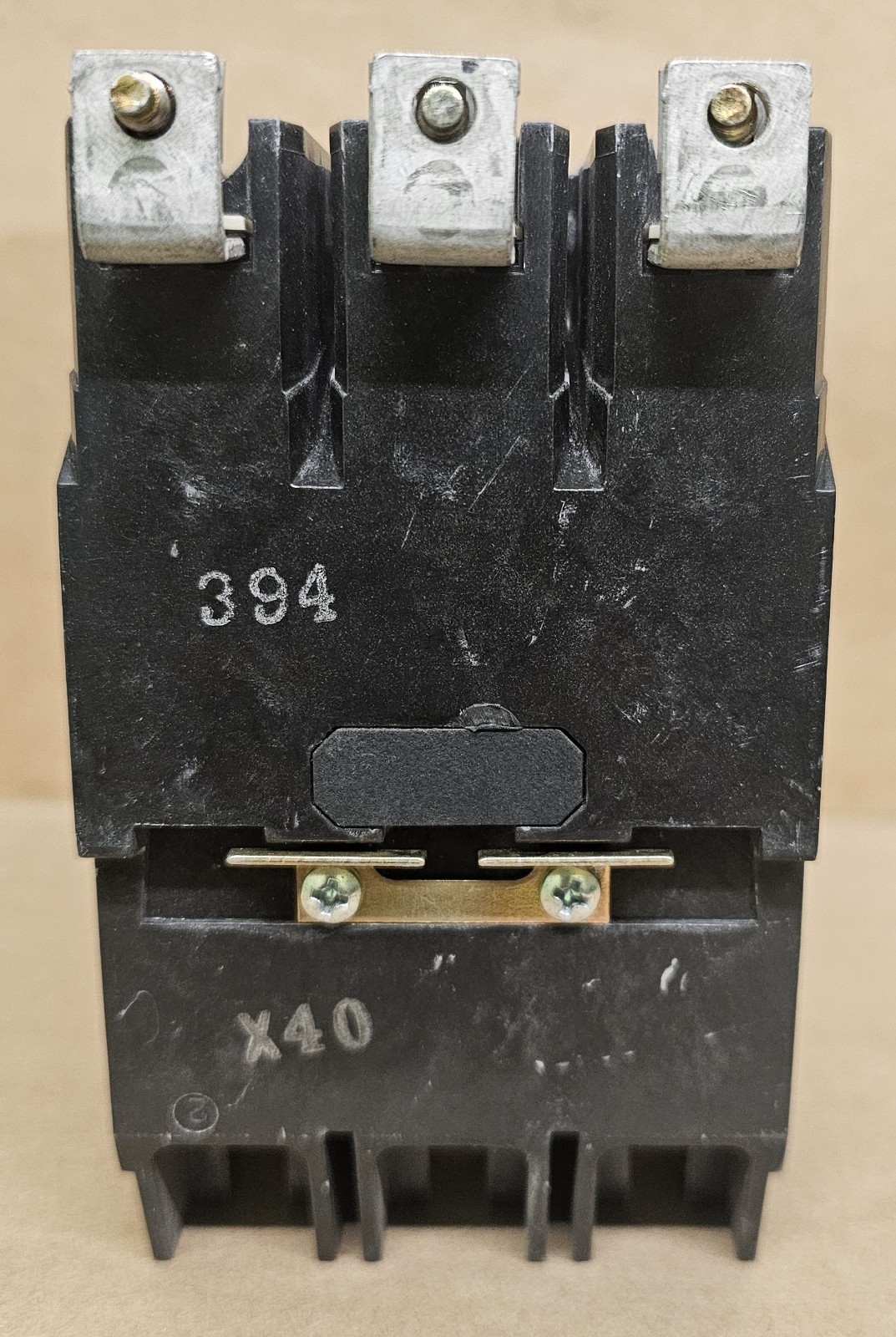 General Electric GE TEY340 Circuit Breaker 3 Pole 40 Amp 277/480