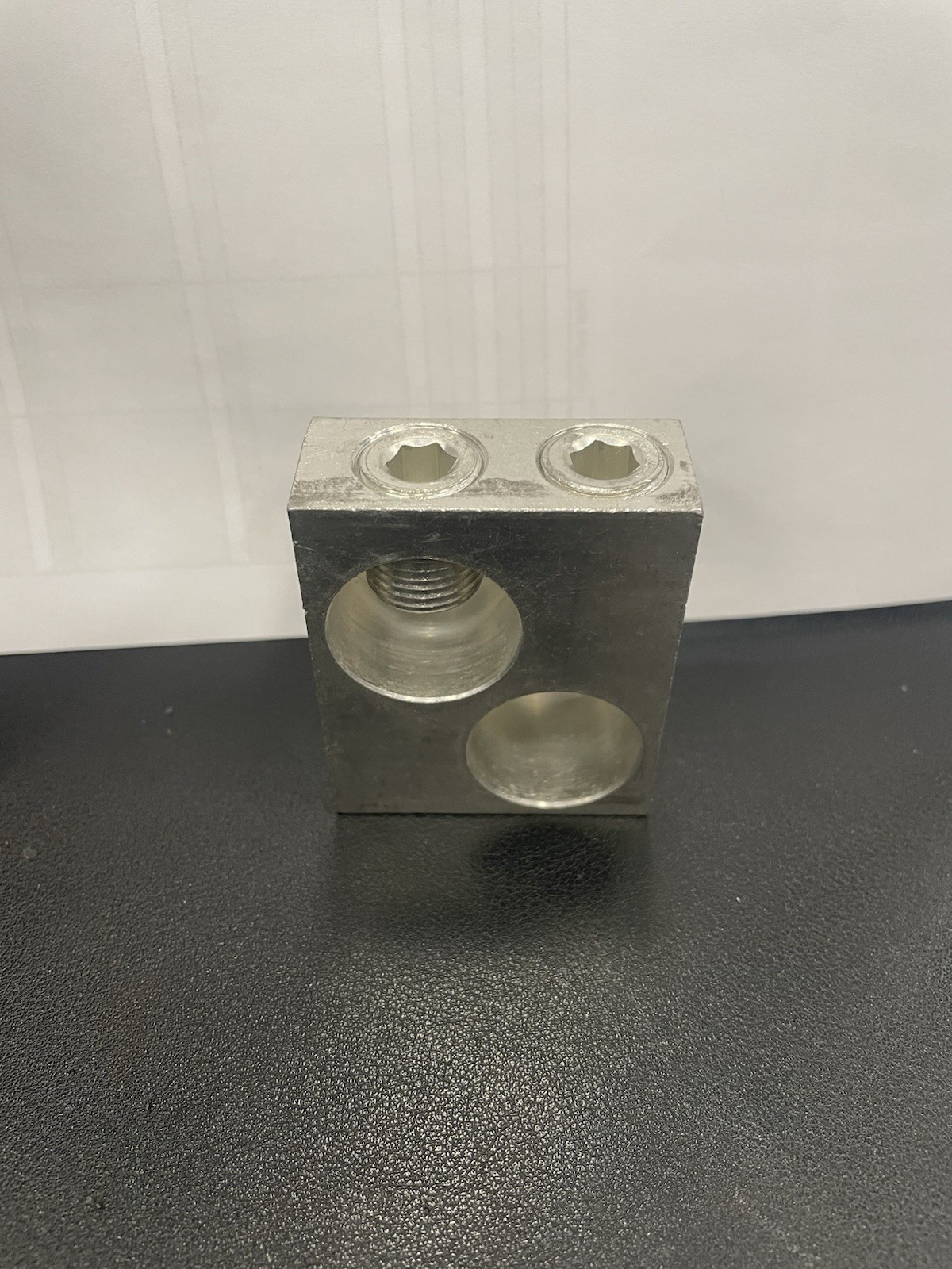 Mechanical Lug TA2N750 500-750 KCMIL