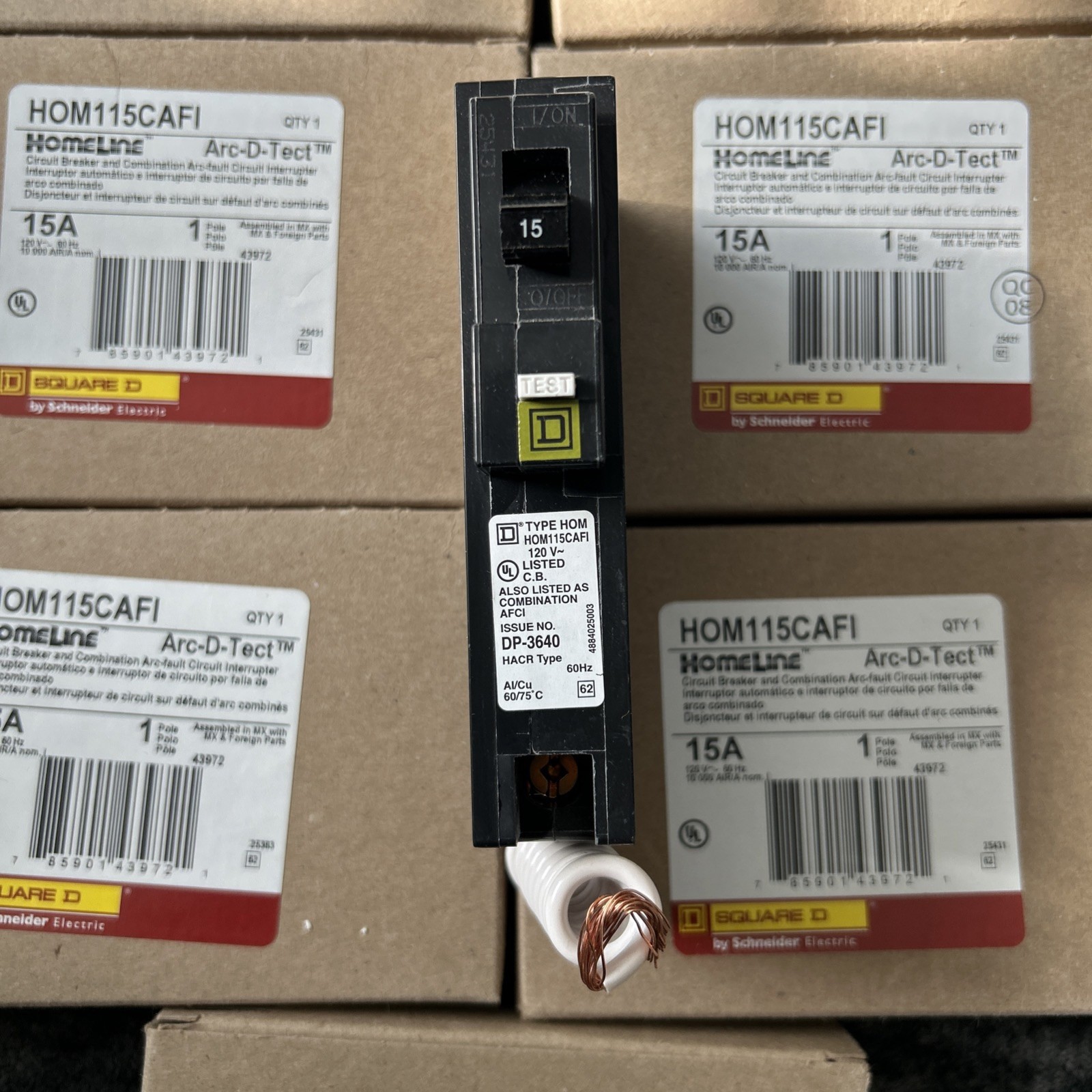 10 pcs 15 Amp SQUARE D HOMELINE HOM115CAFI