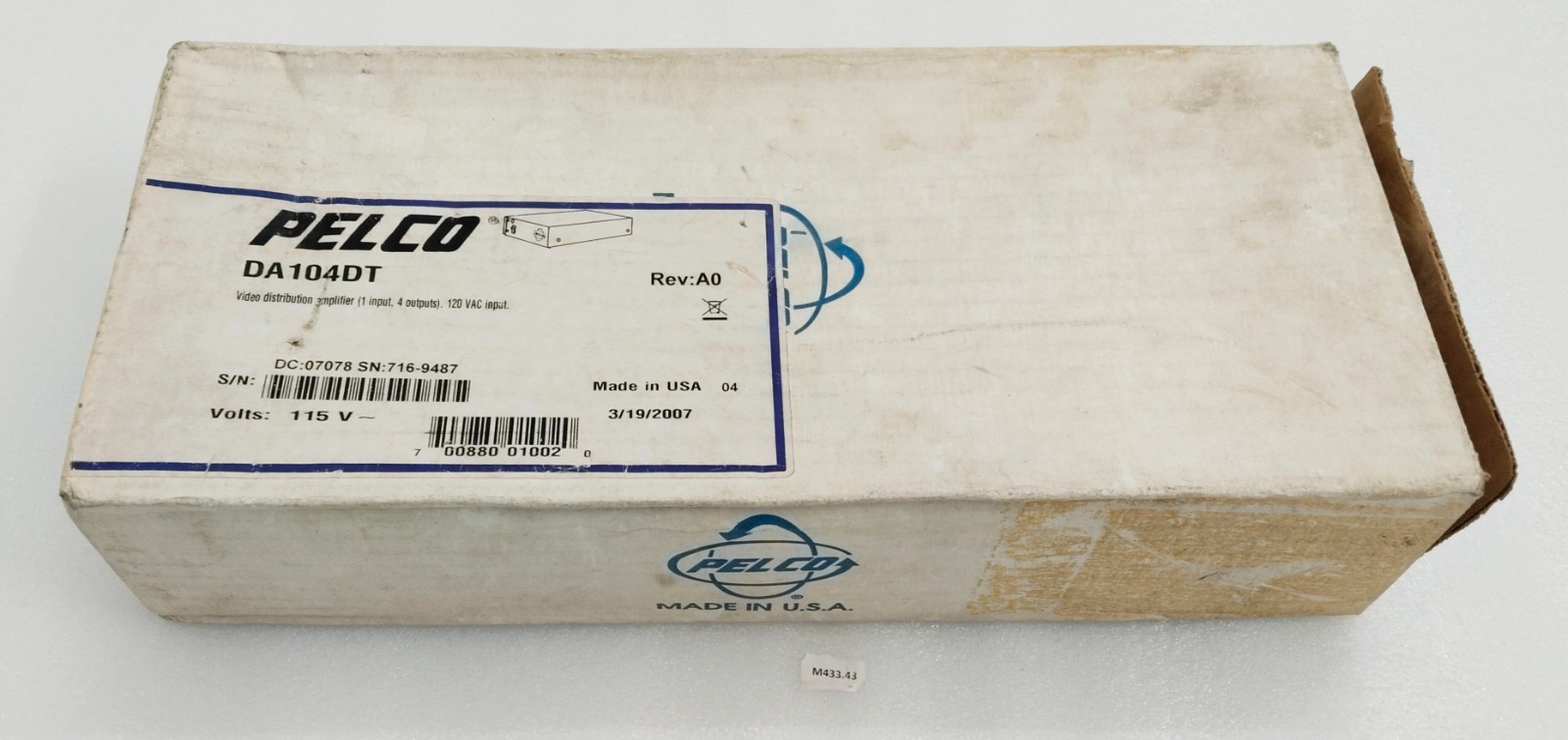 Pelco DA104DT Video Distribution Amplifier 115 Volts