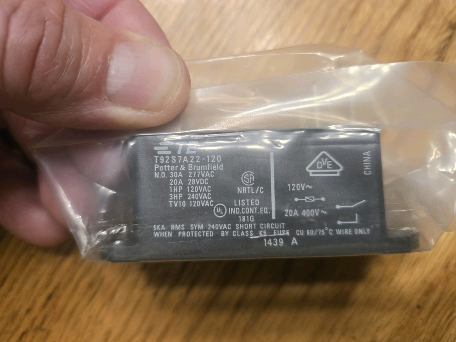 TE Connectivity Potter Brumfield T92P7A22 120VAC 30A DPST Power Relay