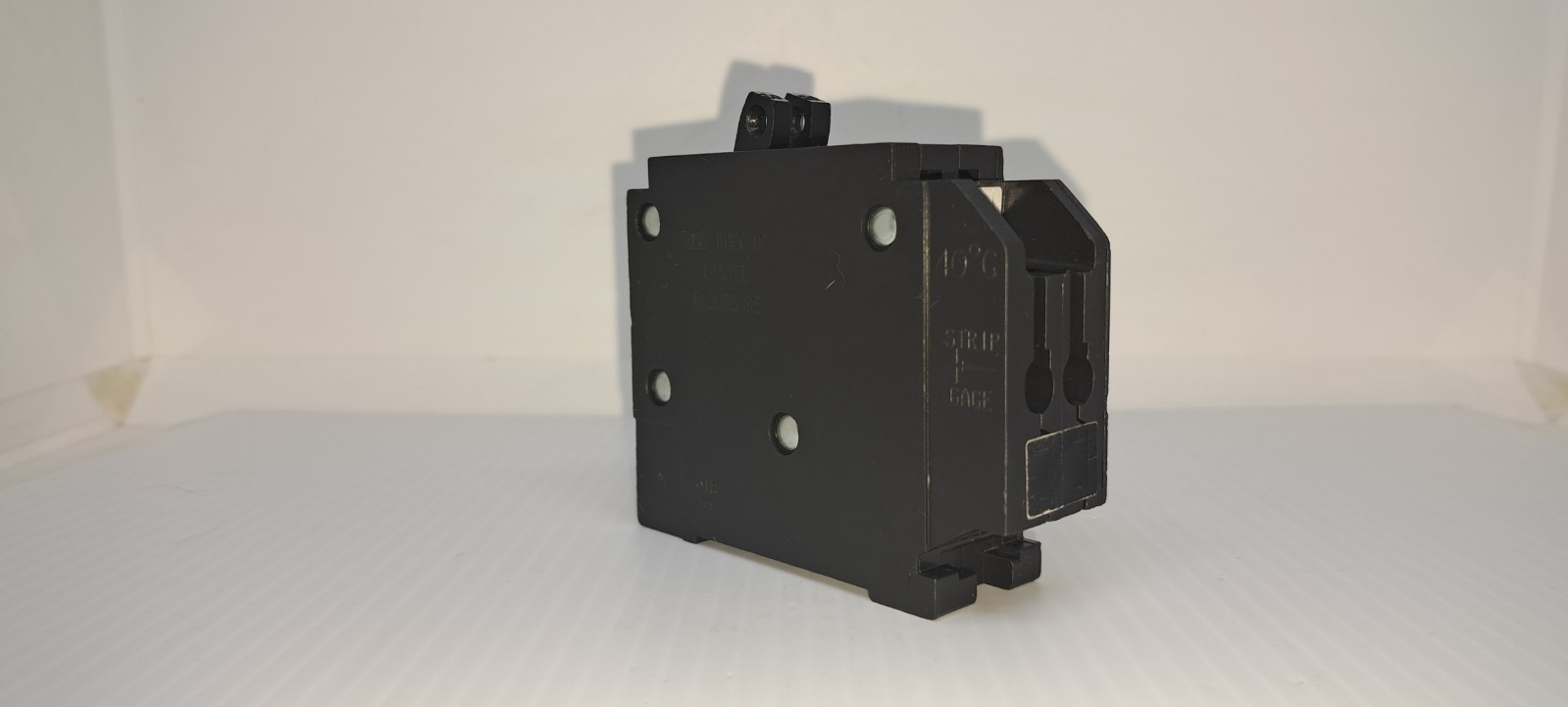 Square D Homeline HOMT2020 20 Amp Two 1 Pole 120/240V Tandem Circuit Breaker