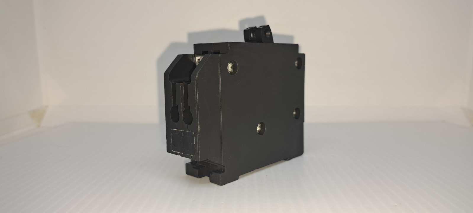 Square D Homeline HOMT2020 20 Amp Two 1 Pole 120/240V Tandem Circuit Breaker