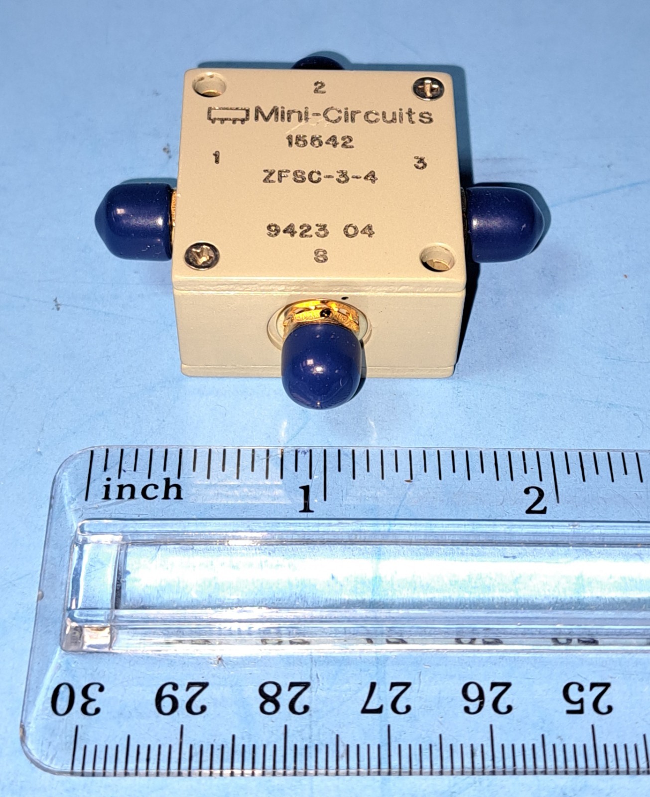 Mini-Circuits, ZFSC-3-4-S Power Splitter/Combiner 3 WAY 1 MHz ~1 GHz. Isolation.