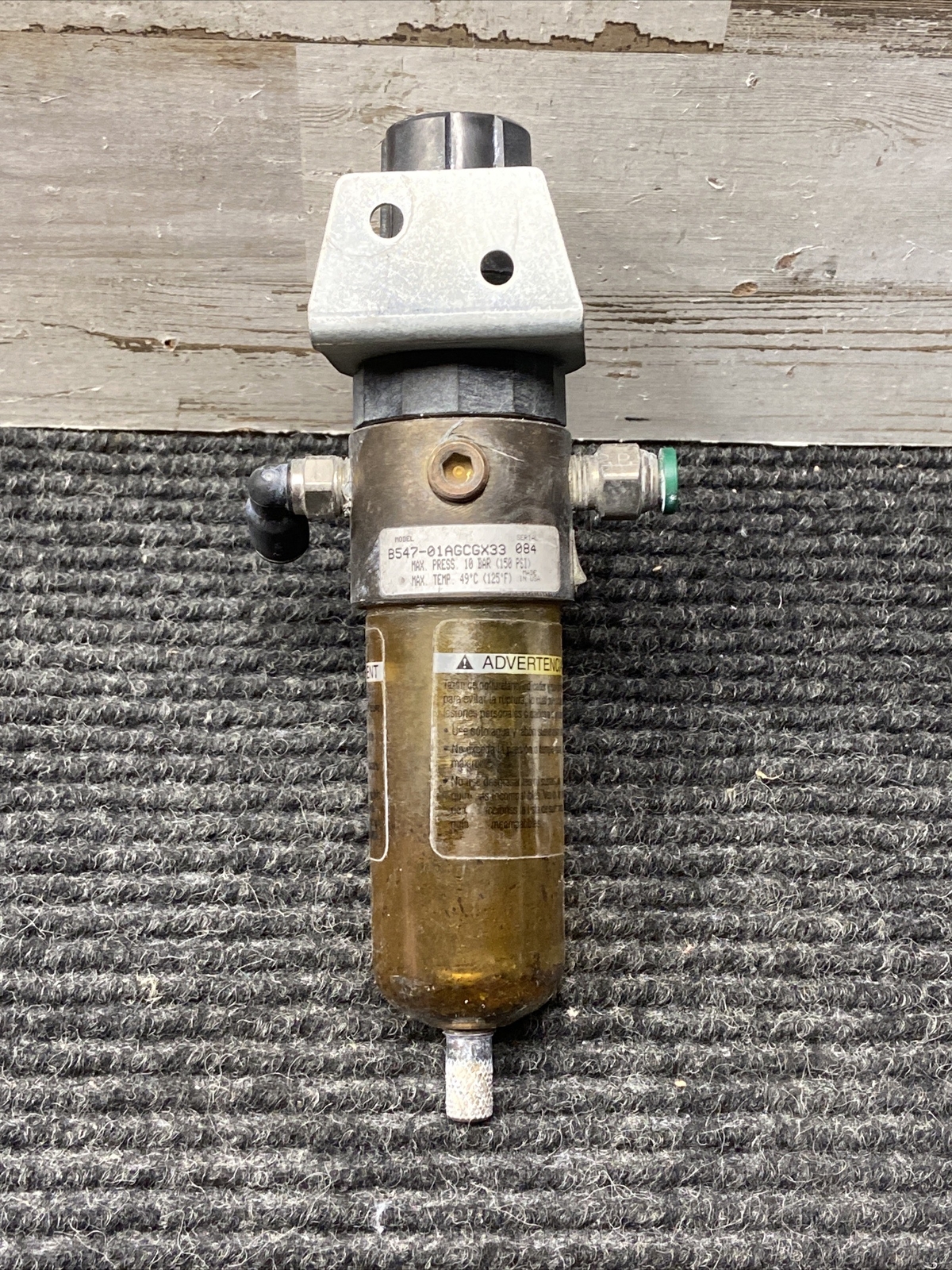PARKER Watts Model B547-01AGCGX33 FILTER/REGULATOR 1/8″ NPT Port