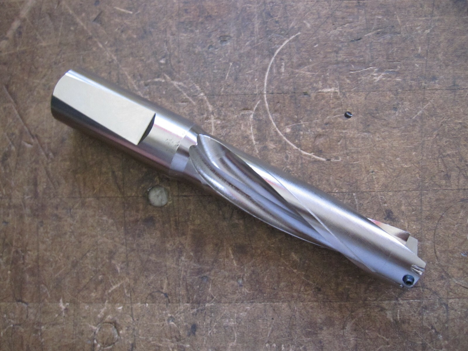 Guhring 5242 24.000 Indexable drill coolant thru 22.501mm to 24.000 drill tips