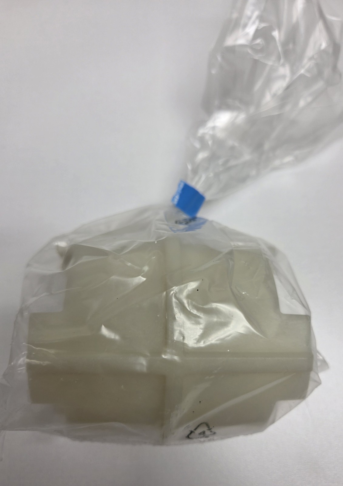 Thermo Scientific TX-400 Rotor Adapters for bottles Cat No 75003788 – 4 pack