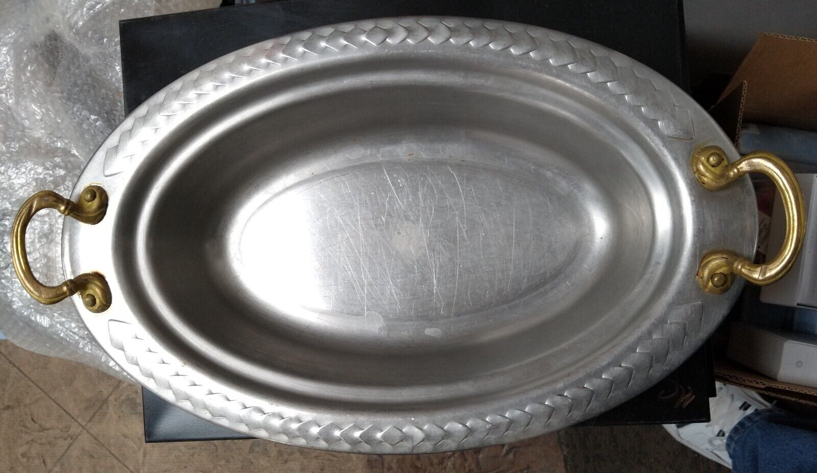Bon Chef Professional Grade Stainless Steel Oval Food Serving Pan Dish