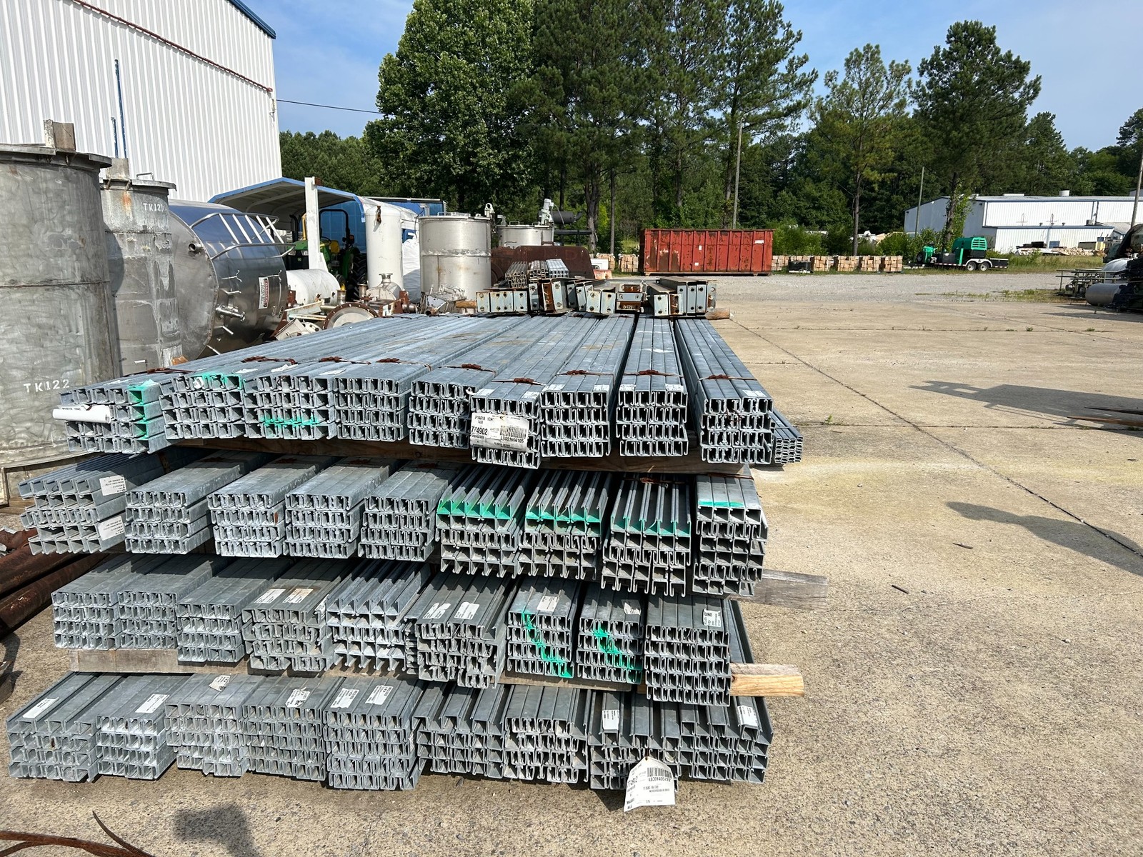 Unistrut 10 FT x 1-5/8’’ 12 Gauge Galvanized Channel Framing- Sold by Bundles