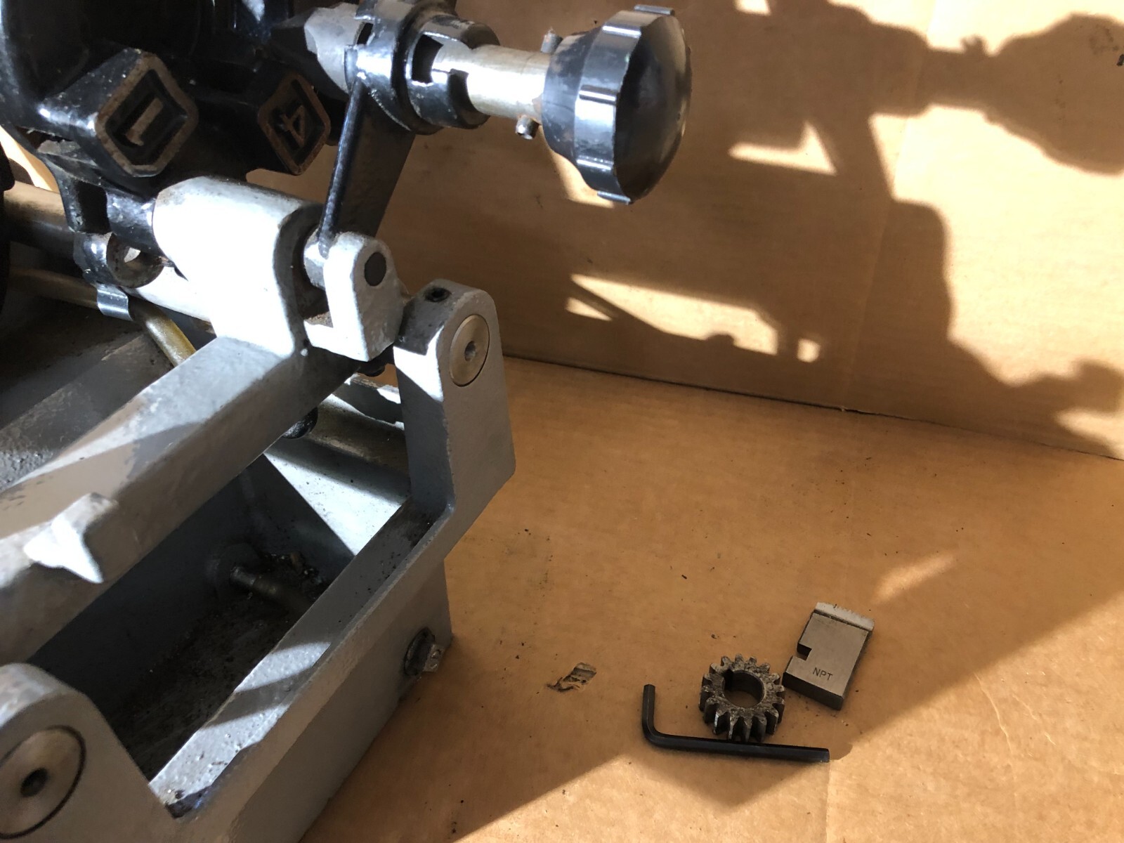 Electric Pipe Threader Machine 1/2″-1″ Pipe Threading Machine, Z1T-AF