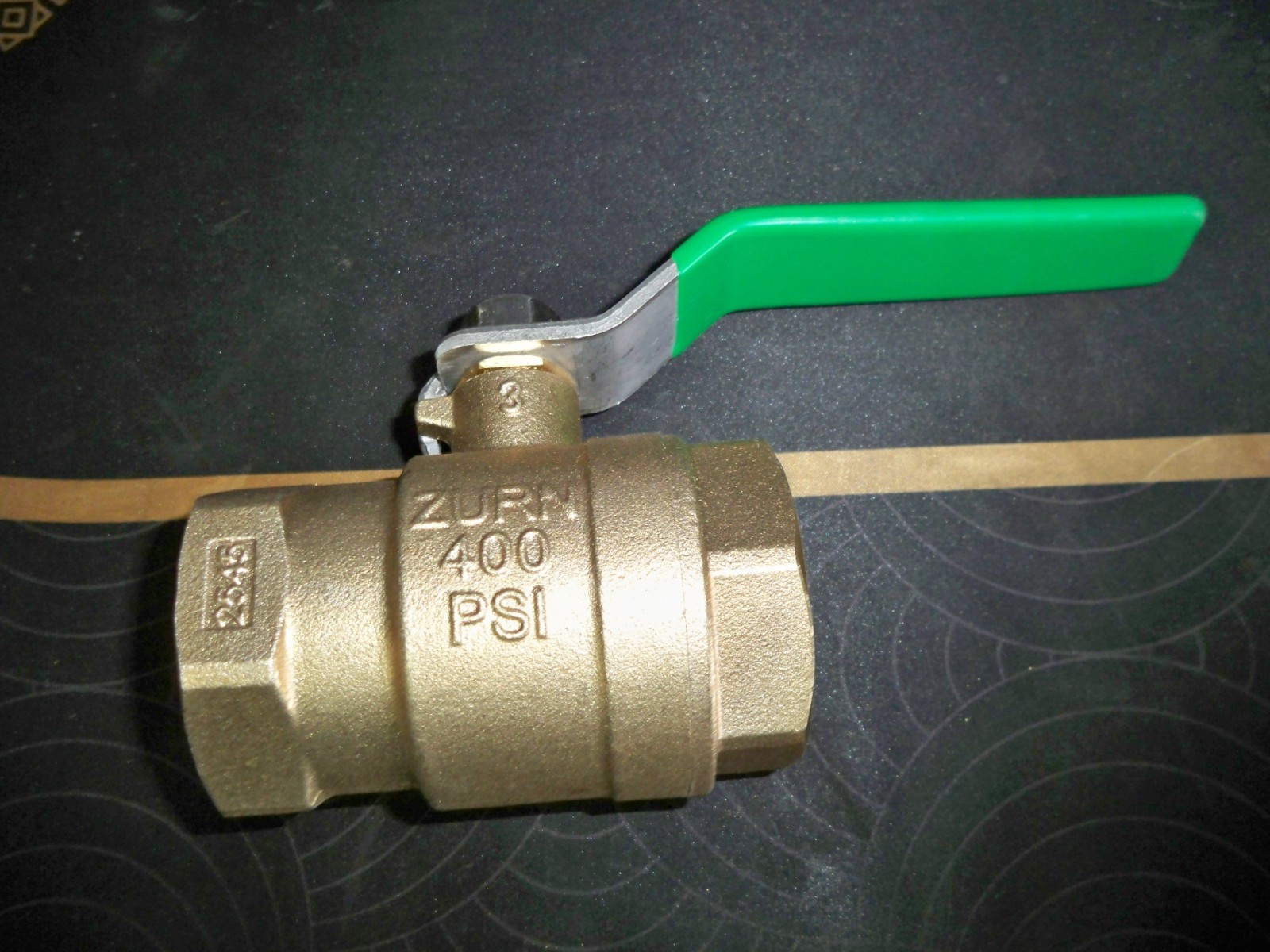 Wilkins ZURN 112-850TXL- 1-1/2″ Full Port Bronze Ball Valve Tapped