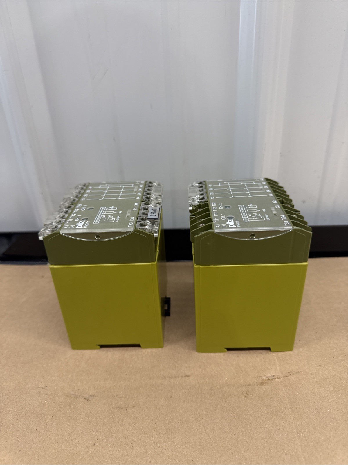Lot Of 2- PNOZ 1 3S/10 Pilz 475695 Safety Relay 24 VDC 3.5 W