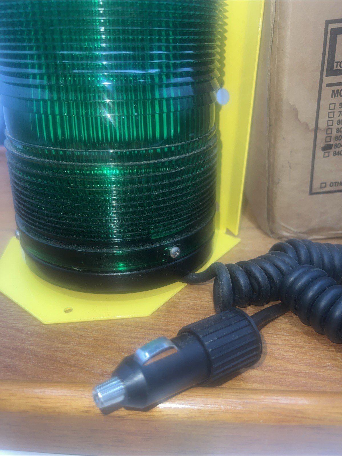 Tomar Green 804MB-1274 Micro Strobe Beacon 12-74 VDC Car Cigarette Power Adapter
