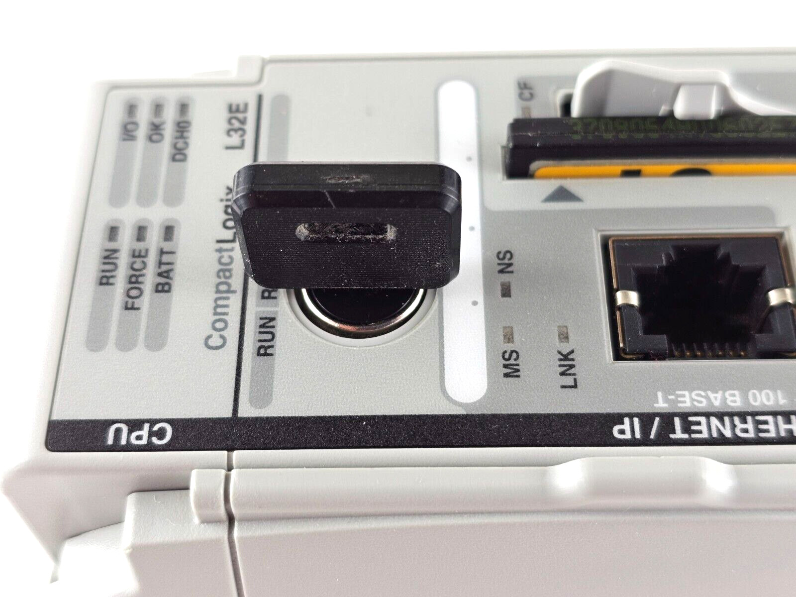 Allen Bradley 1769-L32E /A CompactLogix Processor W/ 1769-SM2 1769L32E 1769SM2