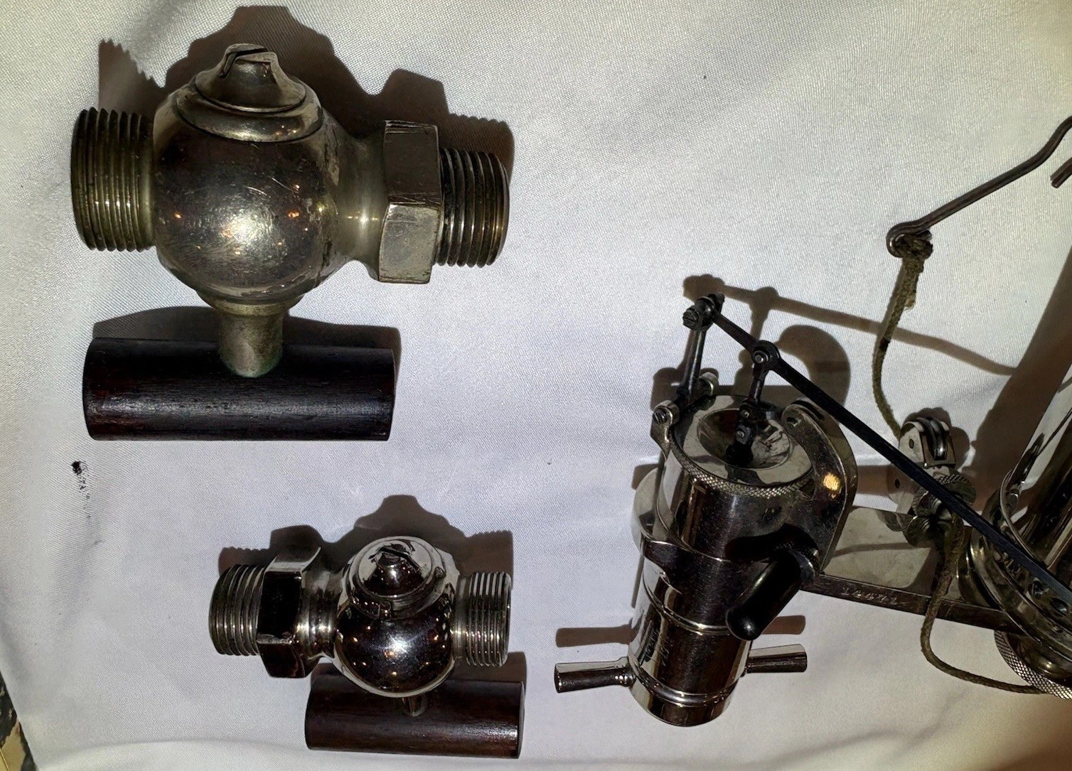 Crosby Steam-Engine Indicator 1890s 14471 Antique Set W/box and key very nice