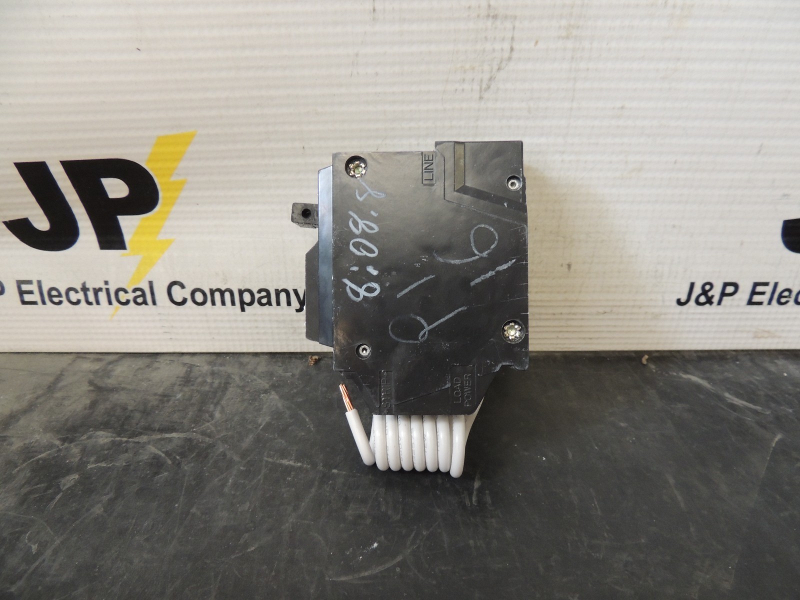 NEW GE THHQL THHQL1115AF2 1 Pole 15 Amp 120/240V AFCI Circuit Breaker