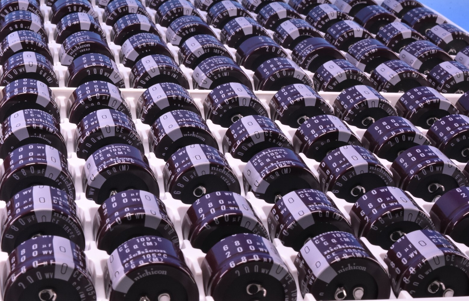 10 Nichicon SMH Series Snap-In Electrolytic Capacitors 10,000uF 25Vdc 50mΩ ESR