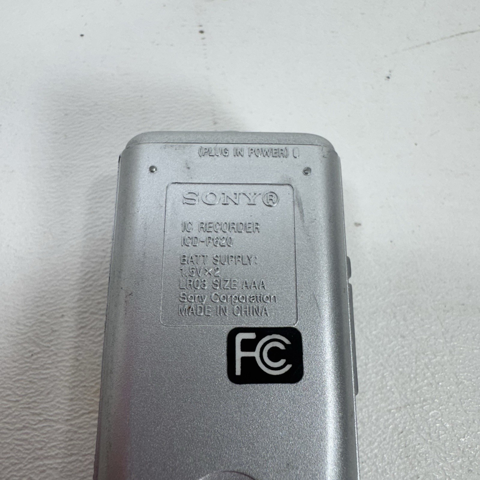 Sony ICD-P620 Digital Voice Recorder IC Recorder Handheld Dictaphone Silver