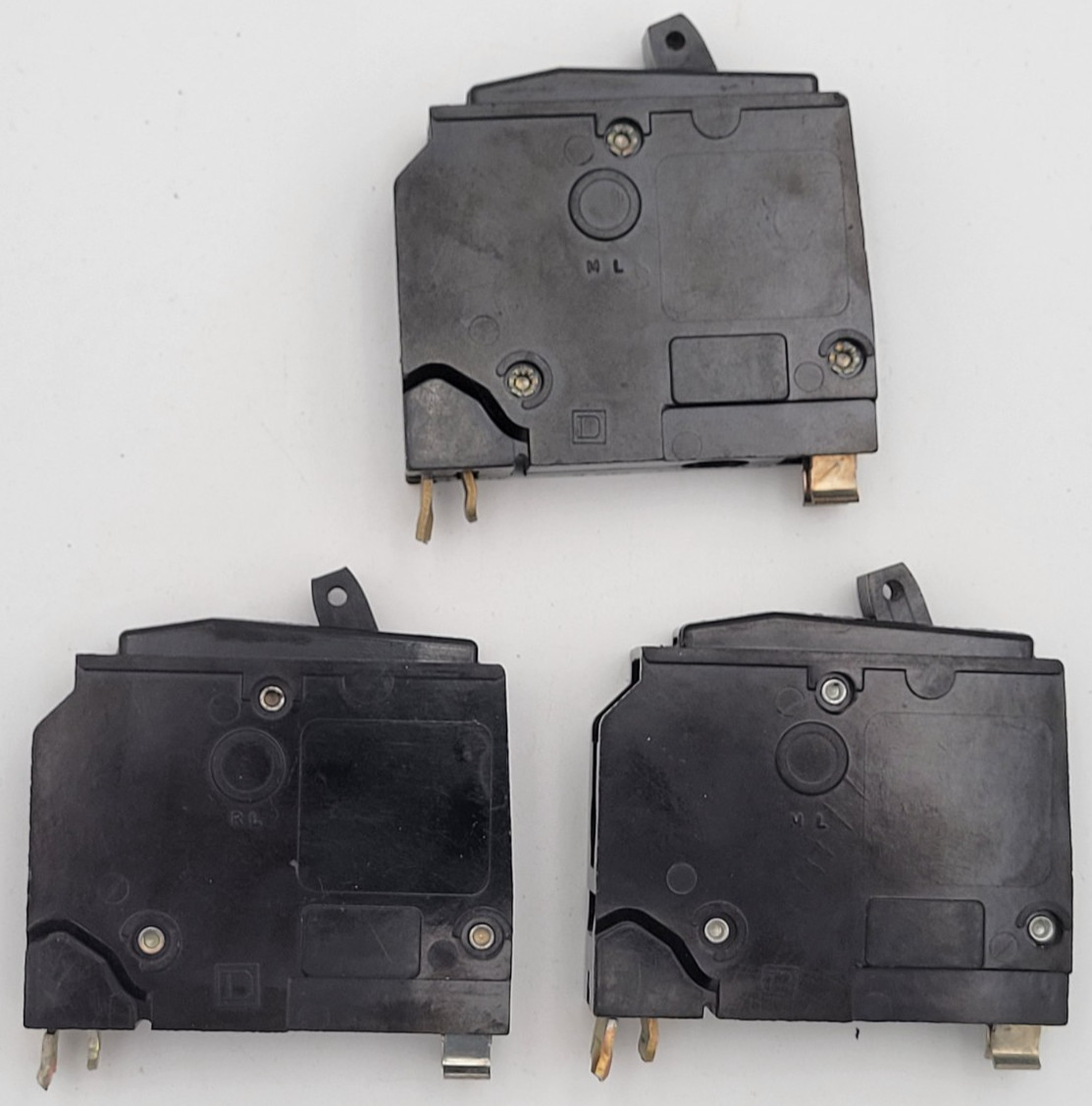 Square D QO130 30 A 1-Pole Long Foot (**CUT**) Plug On 120V Circuit Breaker USED