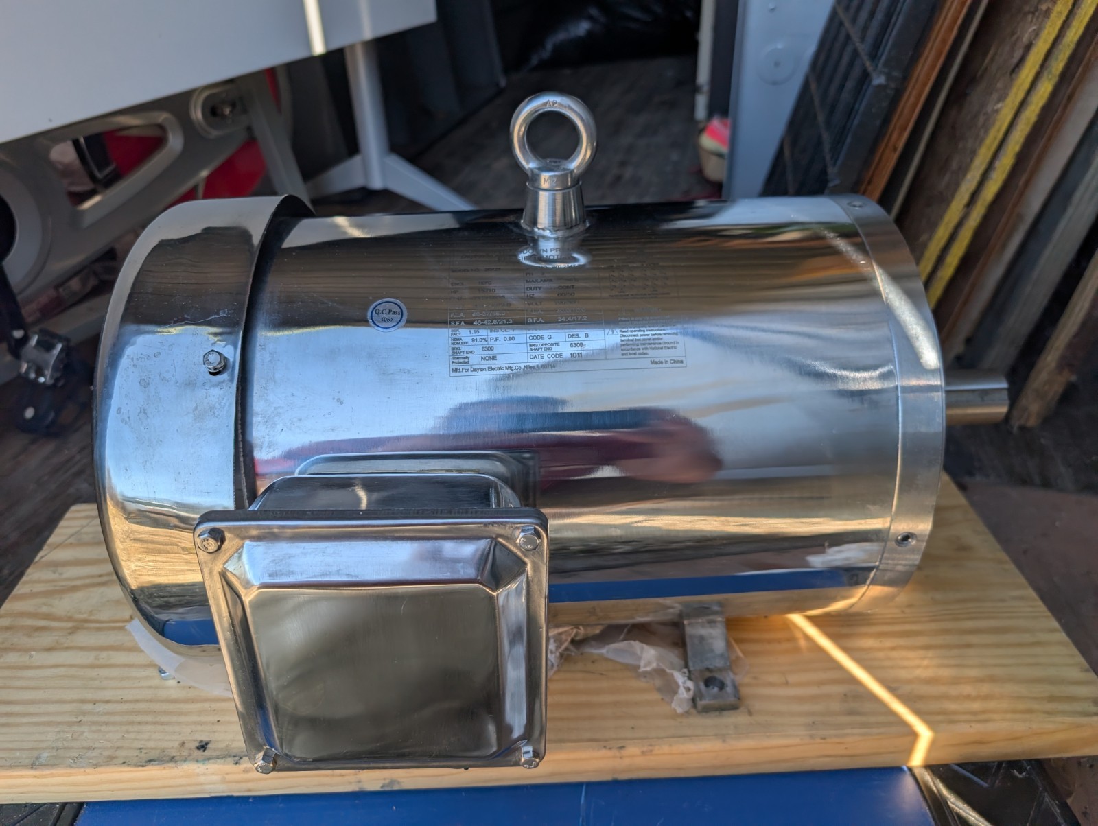 2RKZ5 DAYTON Washdown Motor: Three-Phase, 15 hp Horsepower, 3,540 RPM RPM,…