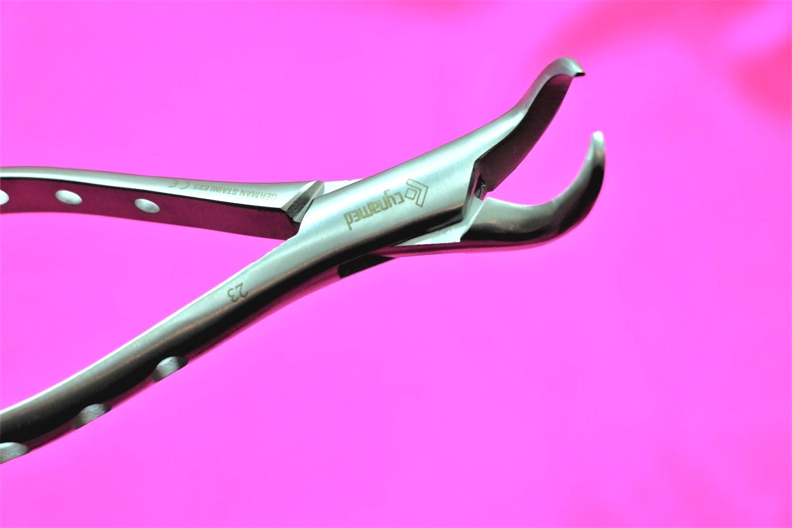 PREMIUM GERMAN AUTOCLAVABLE COW HORN LOWER MOLAR DENTAL EXTRACTING FORCEPS #23