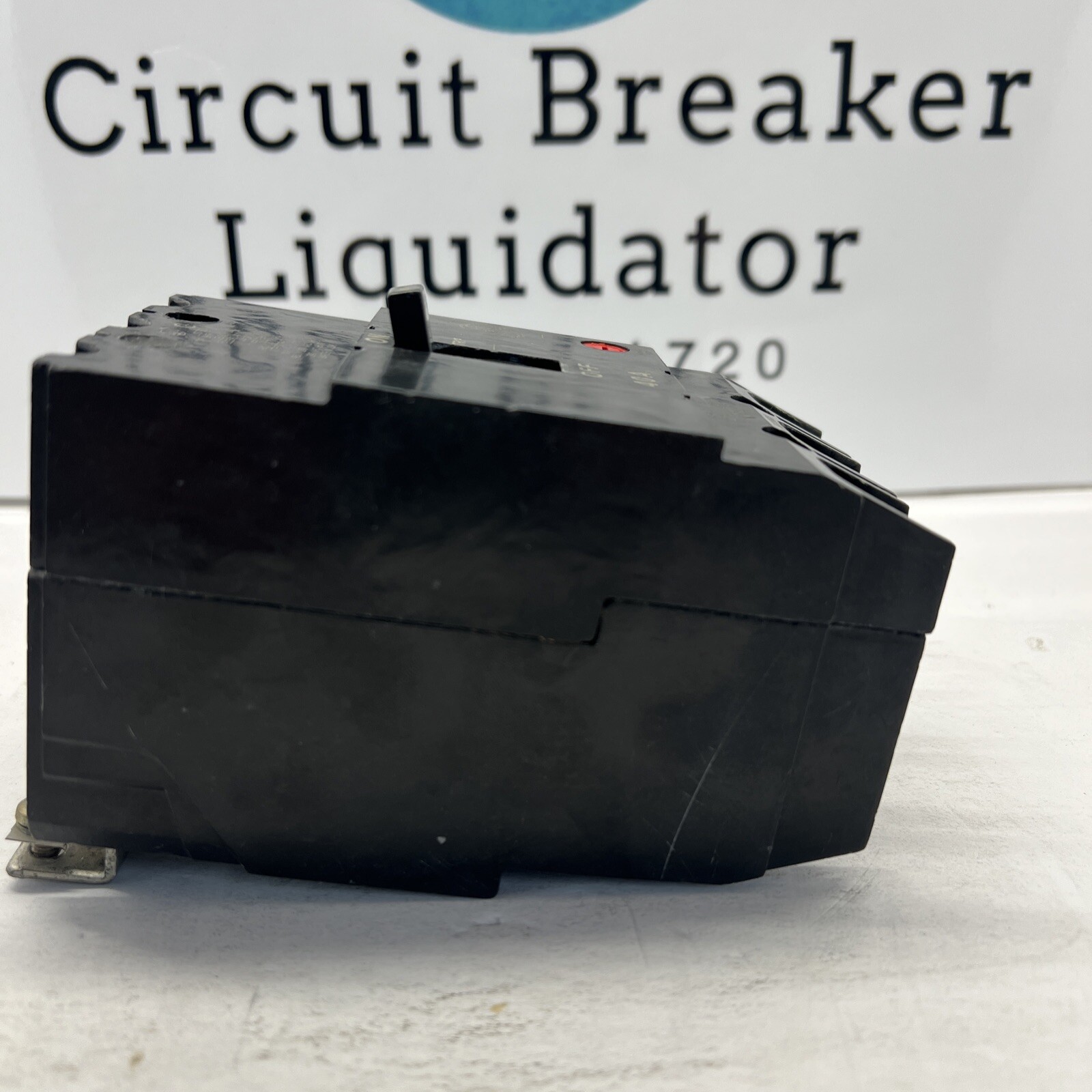 GE TEY340 40 Amp 480V 3 Pole Bolt On Circuit Breaker Refurbished