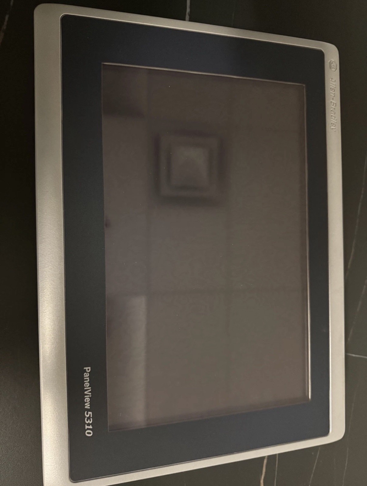 NEW ALLEN BRADLEY 2713P-T9WD1 PanelView 5310 TERMINAL 9″ Touch Screen
