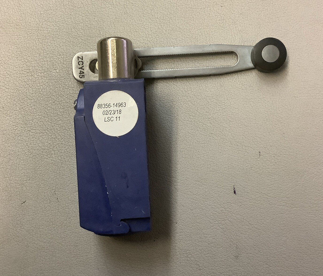 Telemecanique ZCP27X1 Limit Switch (b218)