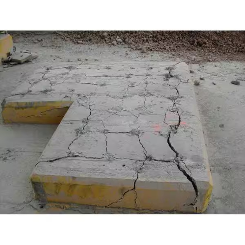 Expansive Demolition Grout 44 lb Box Type 1 (77°F-104°F) Concrete Rock Breaking