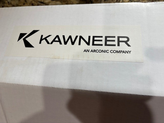 Kawneer 1786 Rim Commercial Exit Device 133580-40 3′-0″ Door Width #40 Bronze