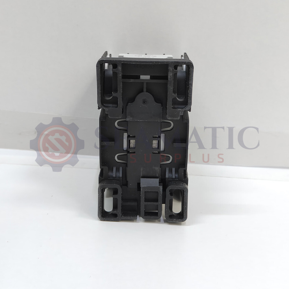 GE – CL02A310TJ CONTACTOR, 3 POLE 18A AC-3 380-440V, 1NO AUXILIARY, AZ#111+