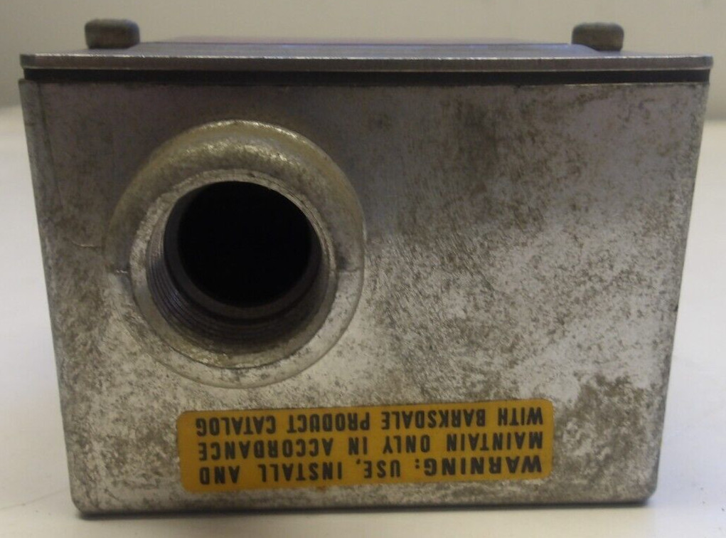 BARKSDALE P/N: E1HH90P6 PRESSURE SWITCH 10A @ 125/250 VAC