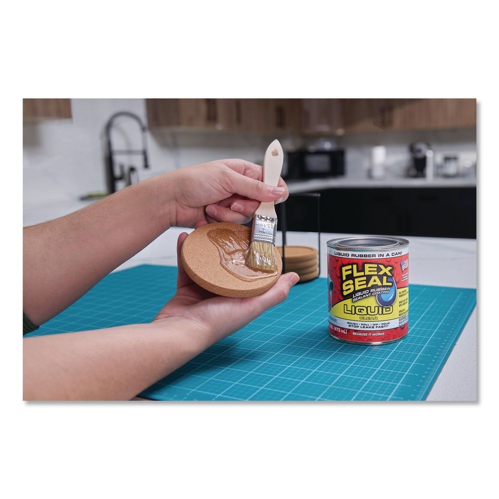 Flex Seal Products LFSCLRR16 Sealant Coating Liquid – Dries Clear (6/Carton) New