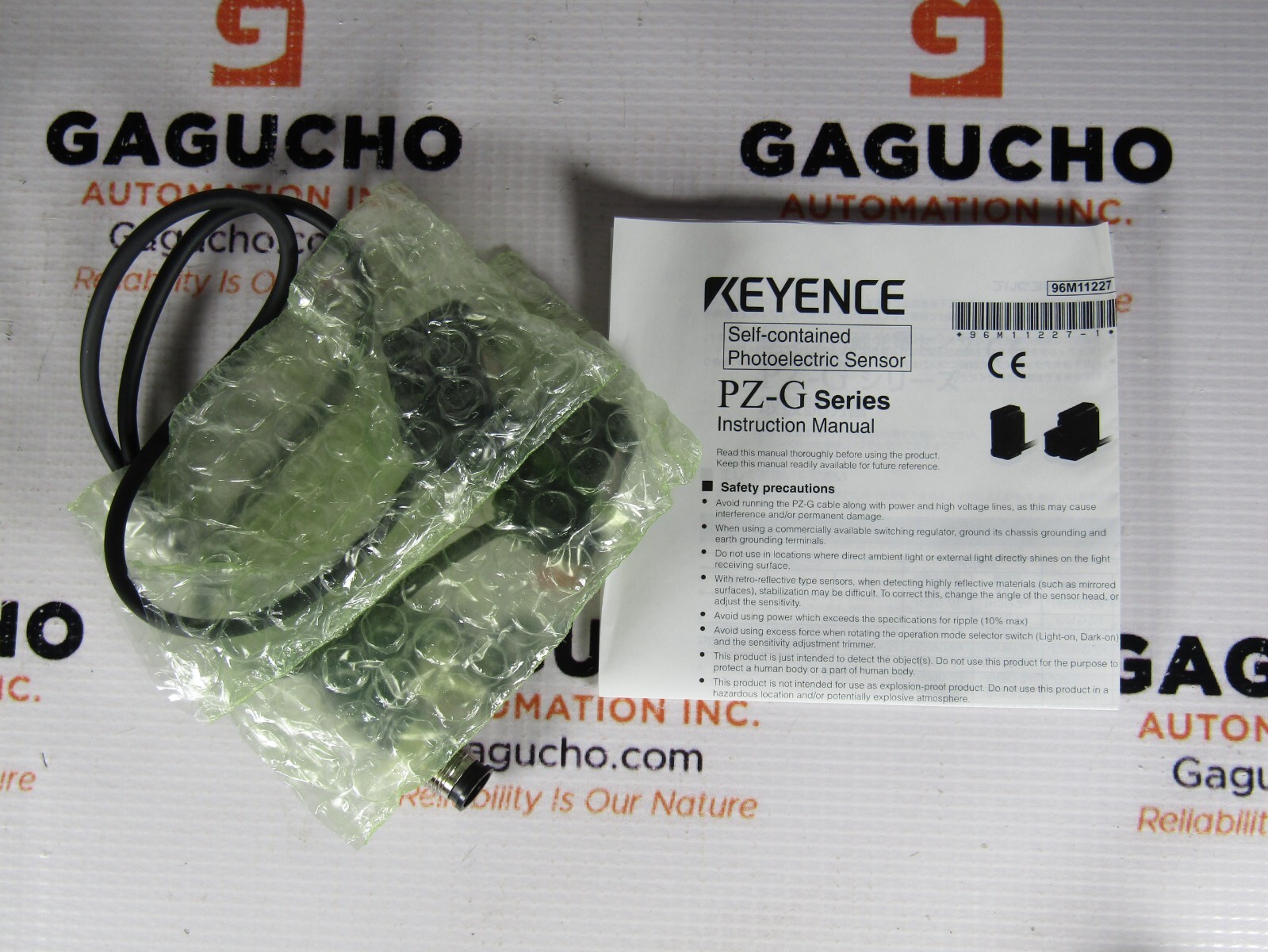 NEW Keyence PZ-G51EP Self Contained Photoelectric Sensor NIB