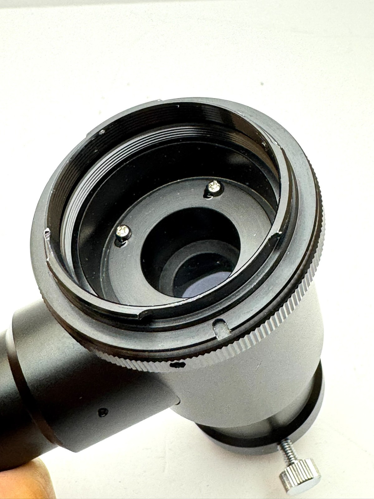 Nikon microscope photo adapter with right-angle HWF10X-F DIN focusing viewfinder
