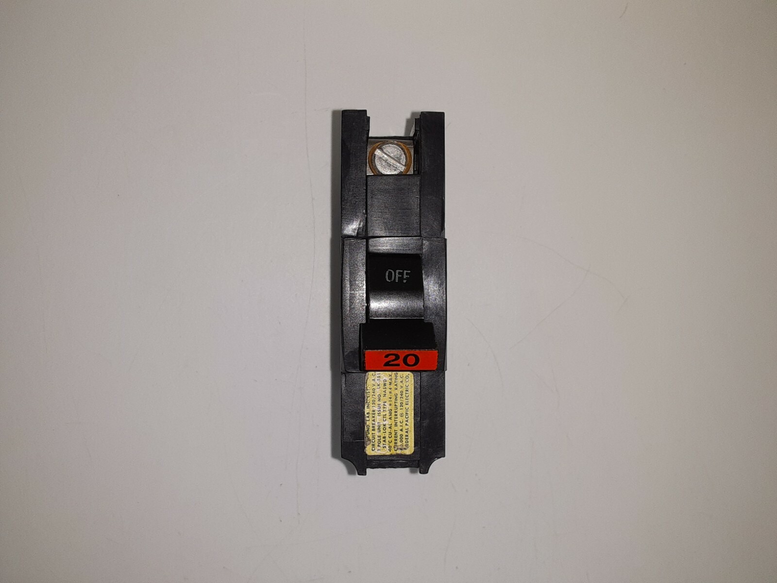FPE NA120 20 Amp 1 Pole Stab-Lok Type NA Thick Federal Pacific Breaker RED