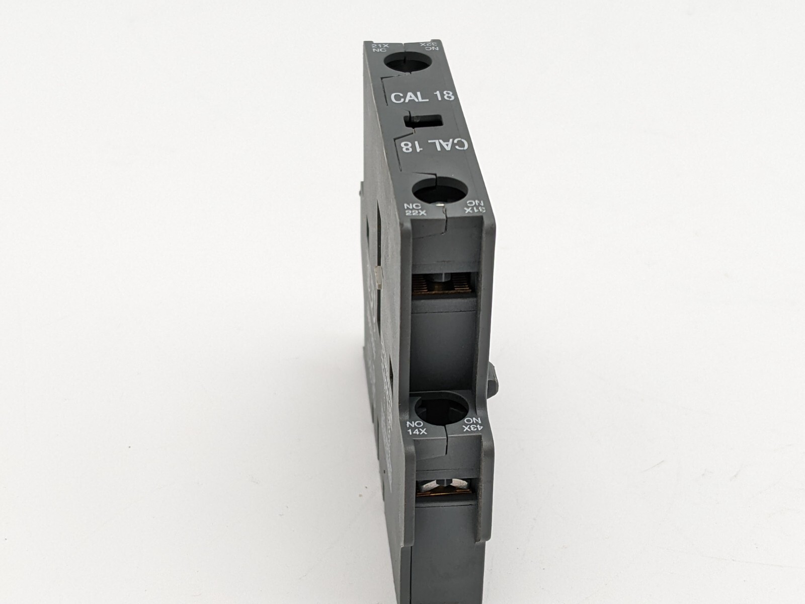 ABB CAL18-11 Auxiliary Contact 16 Amp 690 Volt NEMA A600 Q300