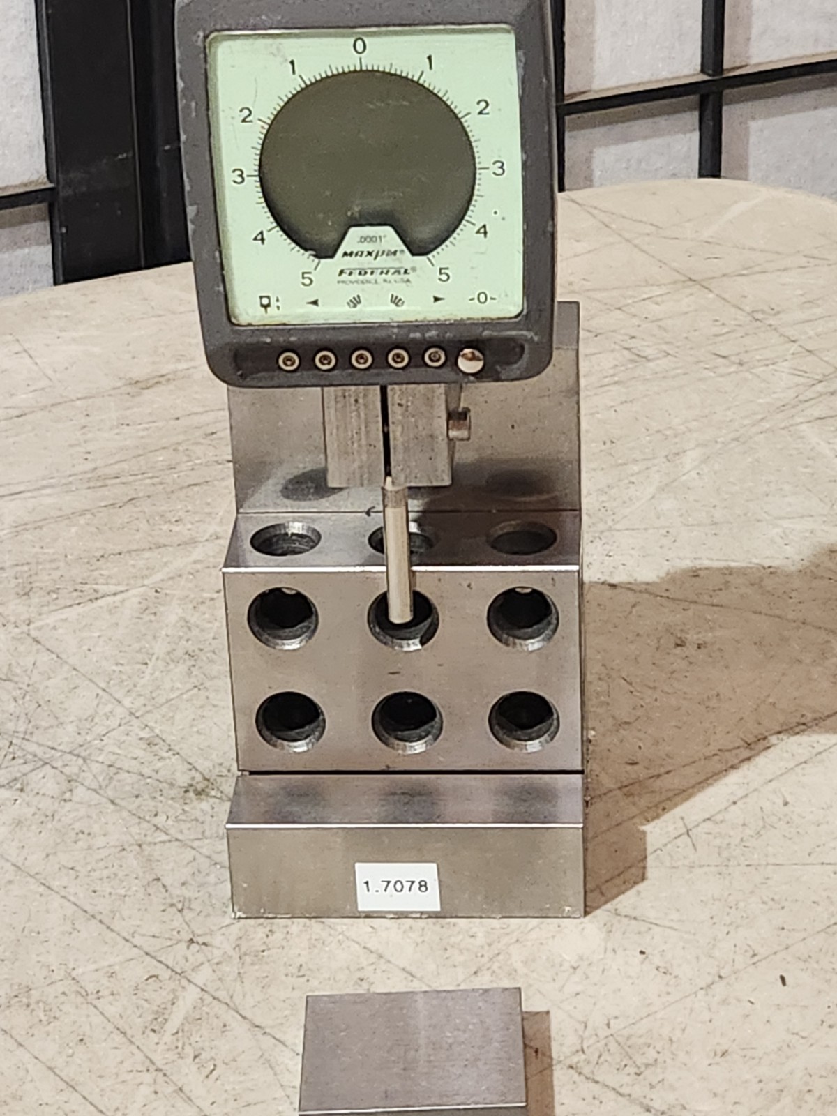 Federal Digital Indicator DEI-11121 W/BASE (NO POWER SUPPLY)